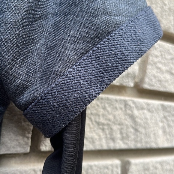 AND1 Short Sleeve Sweatshirt with Thermal Sleeves Sz XL - Picture 11 of 11